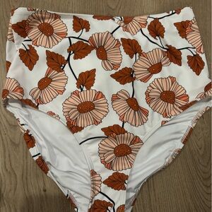 Coral reef L bottoms